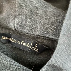 Abercrombie & fitch cropped sweatshirt